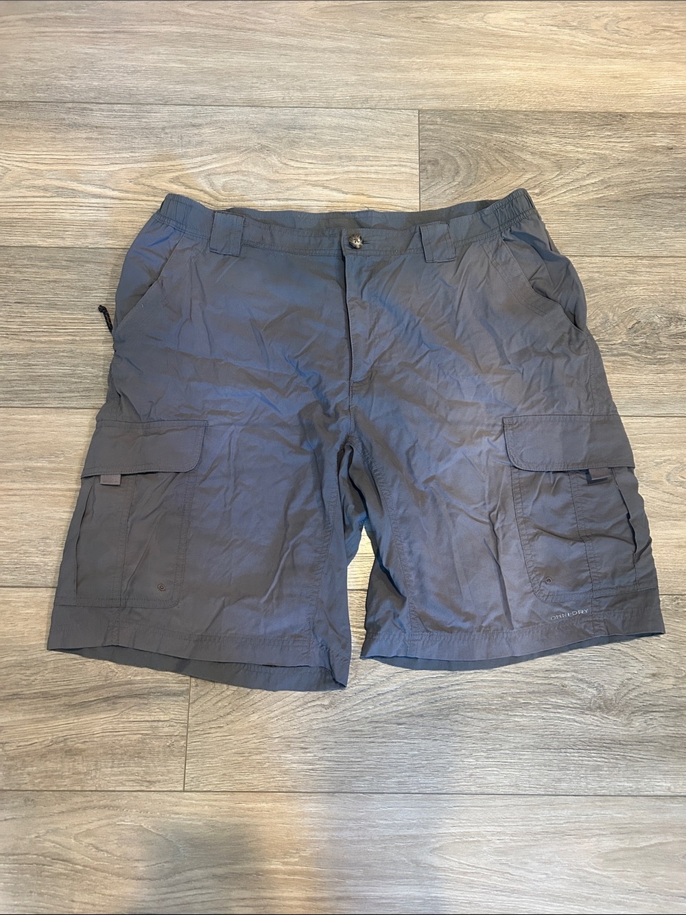 Columbia Men's Utility Cargo Shorts in Slate Gray Size Large